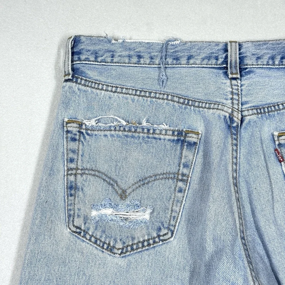 Levis see photos